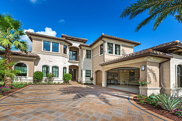 Best Interlocking Driveway Pavers  in Neenah, WI